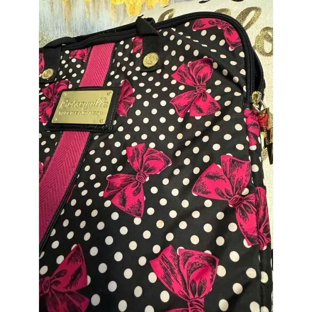 Betsey johnson polka dot pink bow padded laptop/computer bag/case